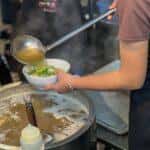 Những món ăn vỉa hè ngon nhất ở Hà Nội